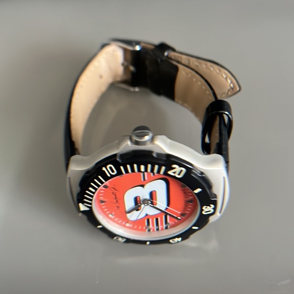 Dale Earnhart Jr. Game Time Quartz Analog Watch - Unisex - Picture 11 of 16
